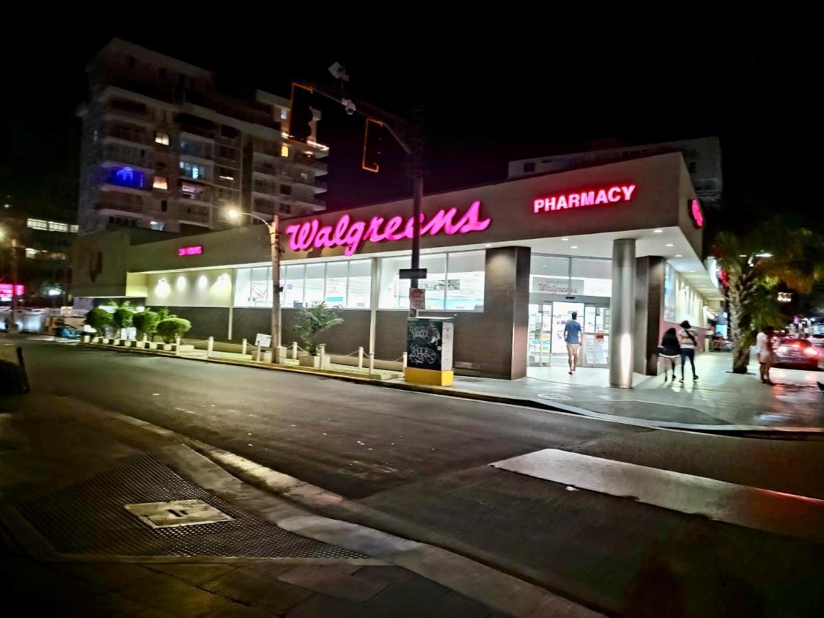 Condado Beachfront Tantra Apartment ซานฮวน ภายนอก รูปภาพ