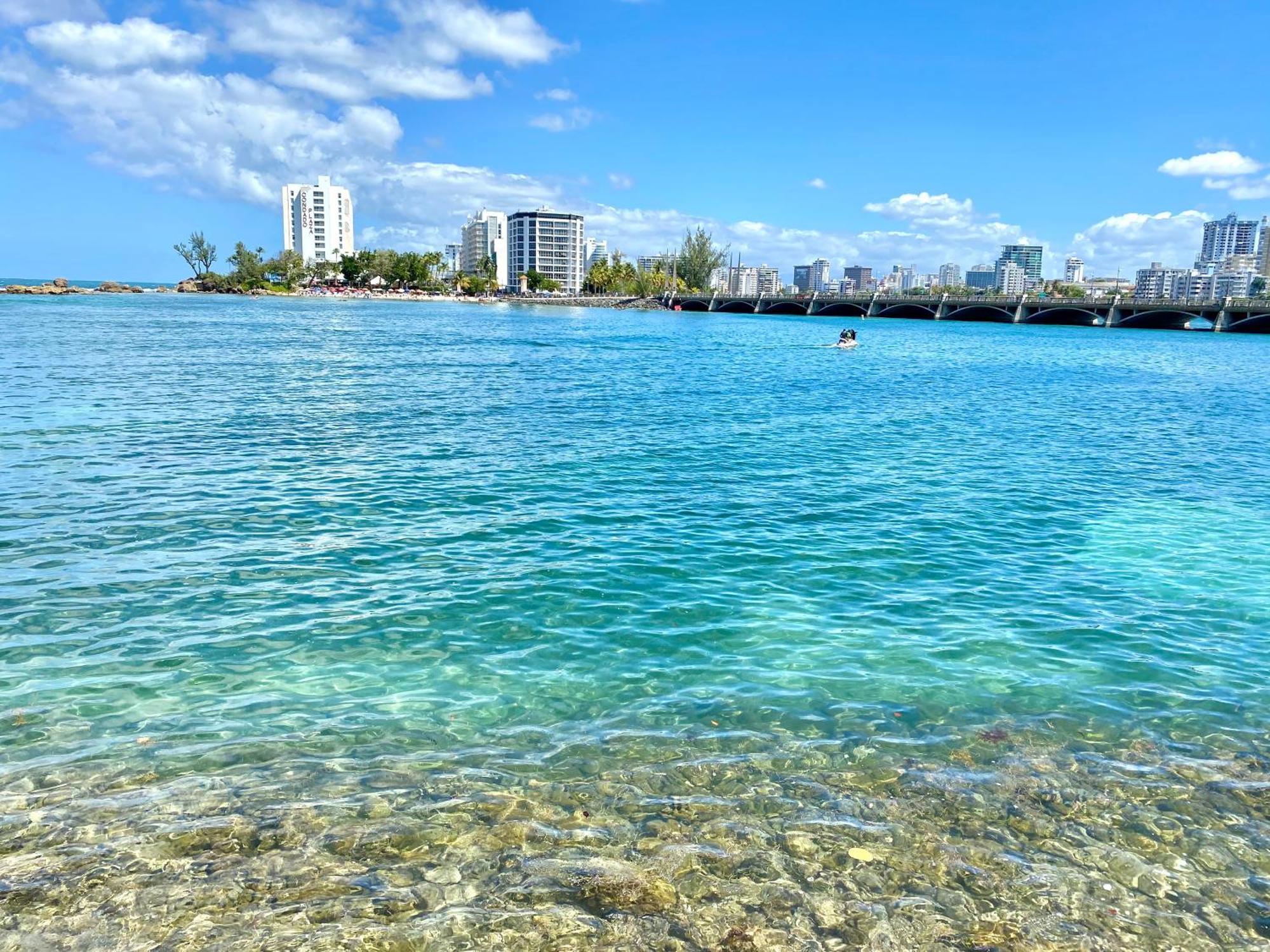 Condado Beachfront Tantra Apartment ซานฮวน ภายนอก รูปภาพ