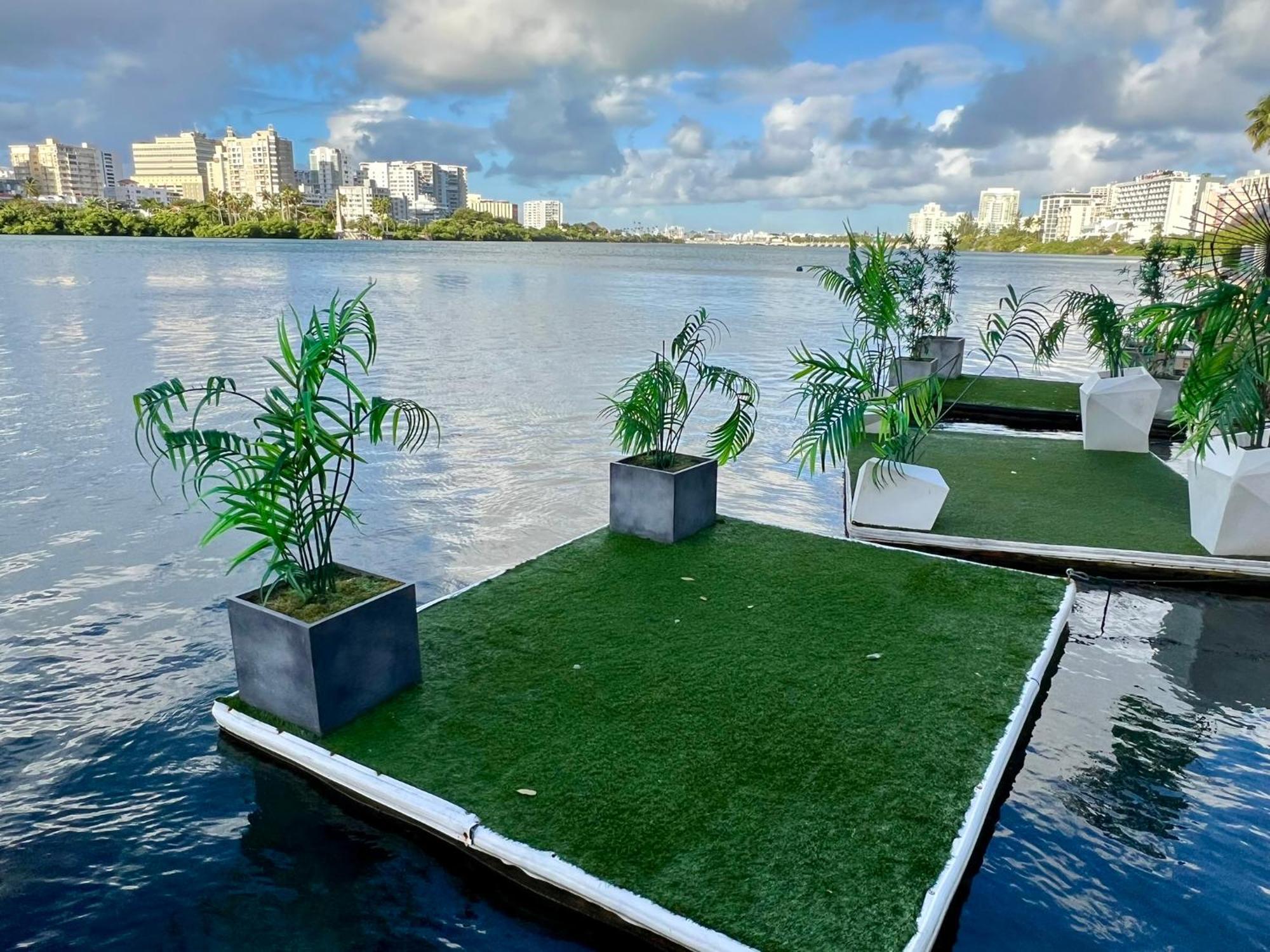 Condado Beachfront Tantra Apartment ซานฮวน ภายนอก รูปภาพ