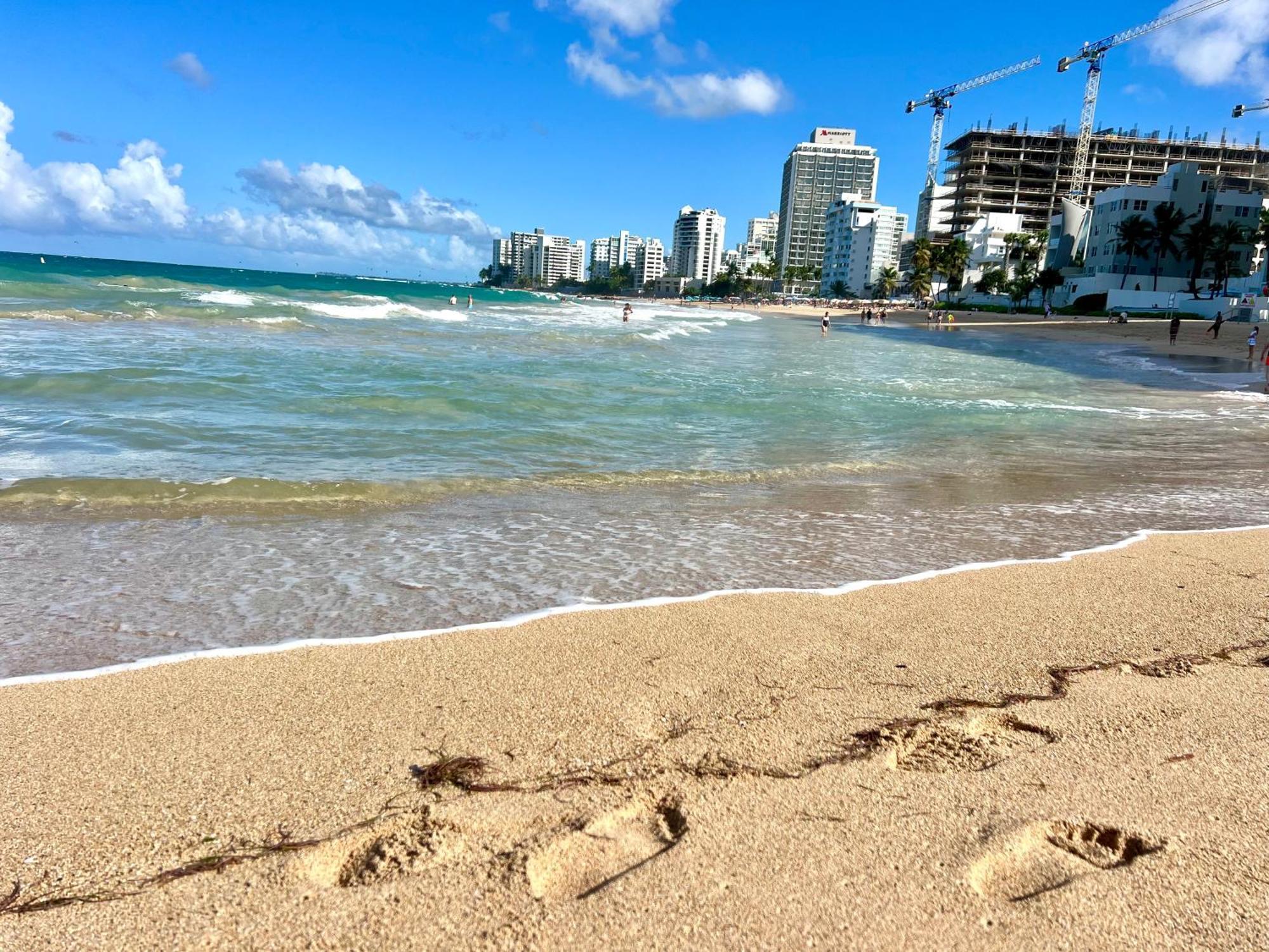 Condado Beachfront Tantra Apartment ซานฮวน ภายนอก รูปภาพ